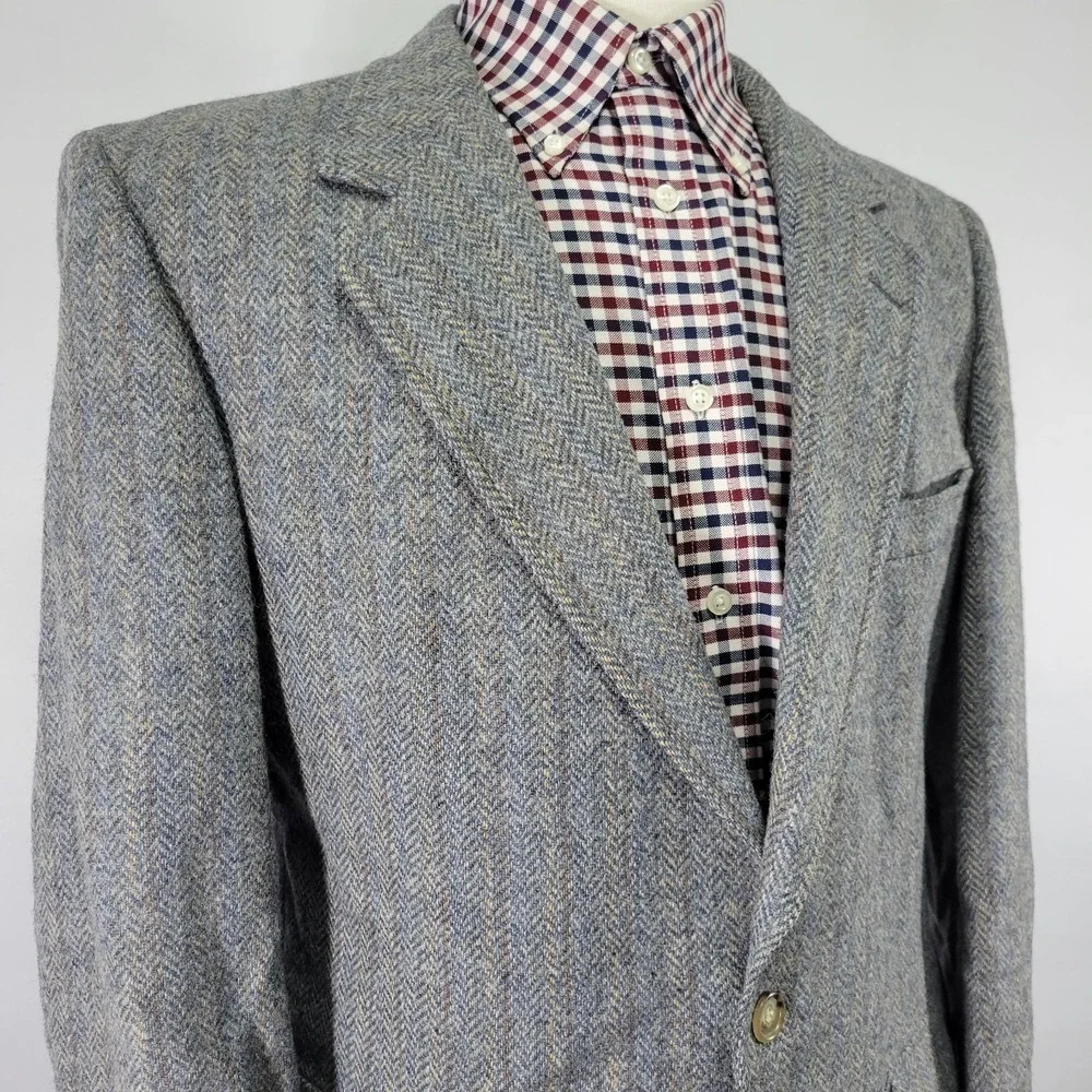Men's‎ Tweed Style Sport Coat Blazer Two Button Gray Herringbone Wool About 42R